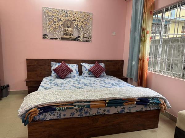 La photo montre l'objet REMA HOMESTAY situé dans la ville de Bacha.