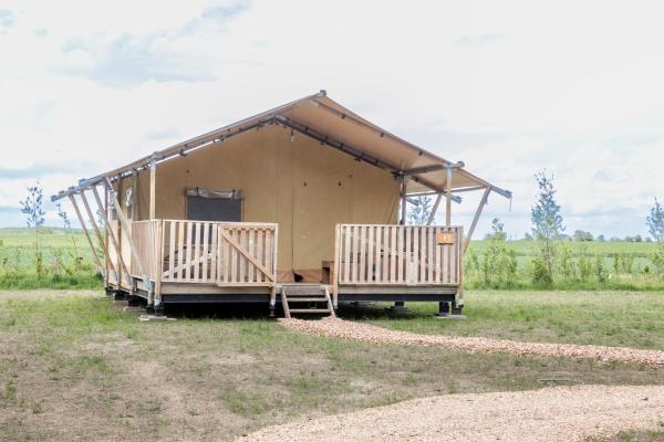 A la foto es mostra l'objecte Glamping De Zuidvliet Nr 13 situat a la ciutat de Wolphaartsdijk.