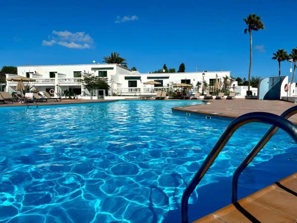 A la foto es mostra l'objecte Apartment Florencia with Pool Wifi in Puerto del Carmen, Lanzarote situat a la ciutat de Tías.