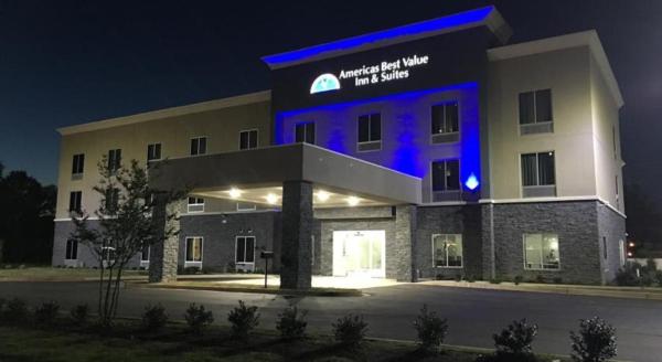 A la foto es mostra l'objecte Americas Best Value Inn & Suites situat a la ciutat de Southhaven.