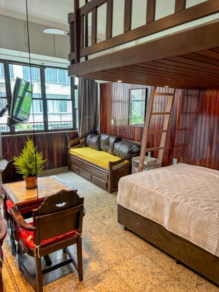 Apartamento rústico na Orla do Leme, Rio de Janeiro