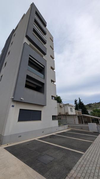 Sutomore - Lux apartment 1