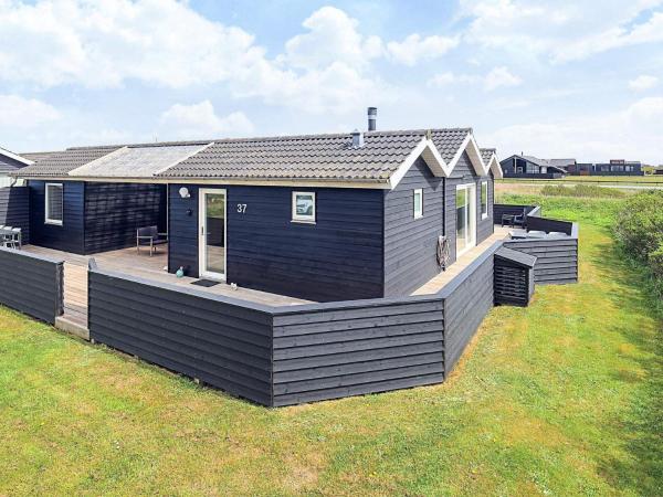 A la foto es mostra l'objecte 12 person holiday home in Løkken-By Traum situat a la ciutat de Løkken.