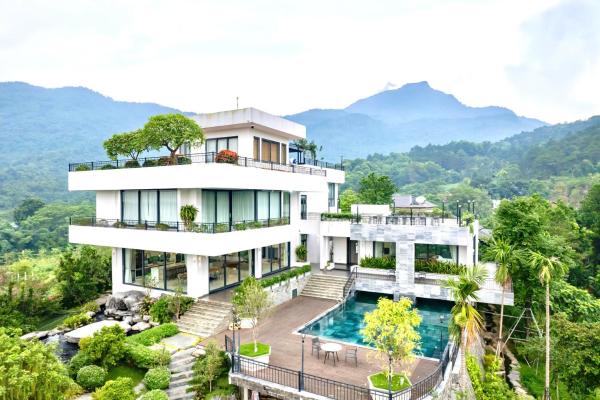 A la foto es mostra l'objecte Muong Dy Luxe Villa situat a la ciutat de Ba Vì.