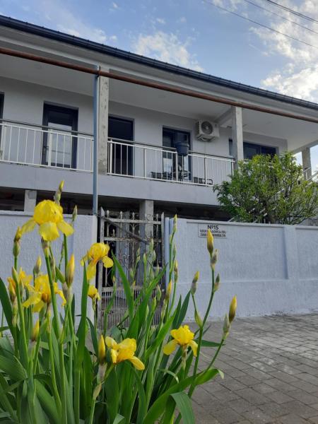 A la foto es mostra l'objecte Weekender guesthouse 4 situat a la ciutat de Kobuleti.
