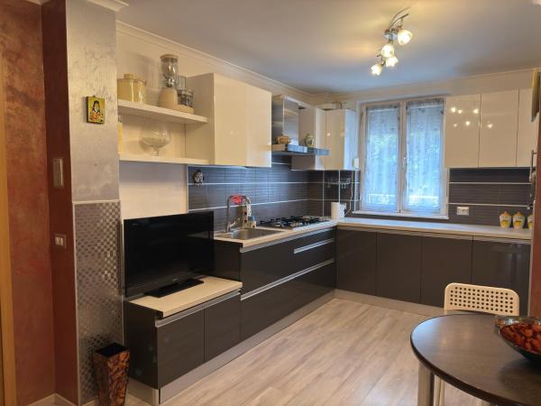 Comfortable 2 Bedrooms TITAN by CHR Luxury Property, Bucharest
