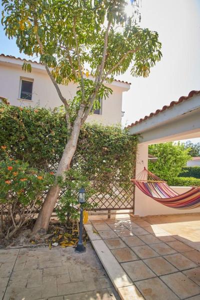 Villa Safia - 3BR Retreat with Private Pool near Coral Bay Beach, Pegeia