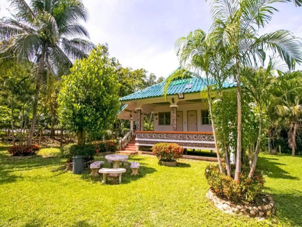 På billedet ses objektet OYO 1080 Kanyapa Resort Kaeng Krachan beliggende i byen Phetchaburi.
