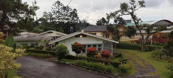 A la foto es mostra l'objecte SURGA DIRGA RESORT situat a la ciutat de Puncak.