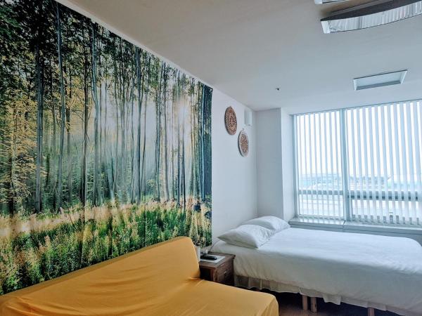 A la foto es mostra l'objecte Cozy - Good Vibes Studio situat a la ciutat de Incheon.