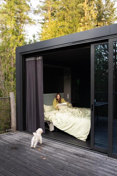 Nella foto è visibile l'oggetto Grend Bø situato nella città di Flathus.