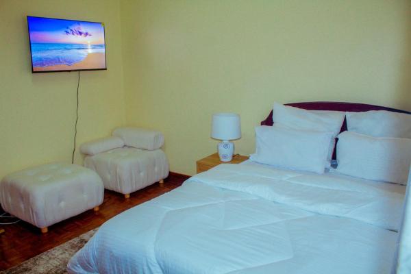 På billedet ses objektet Safari dwells apartment beliggende i byen Arusha.