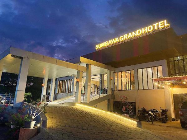 På bildet vises objektet Sumbawa Grand Hotel som ligger i byen Badas.