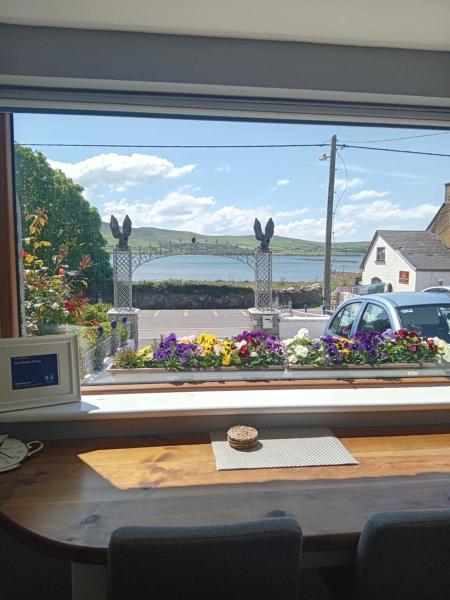 En la foto se muestra el objeto The Dingle Galley ubicado en la ciudad de Dingle.