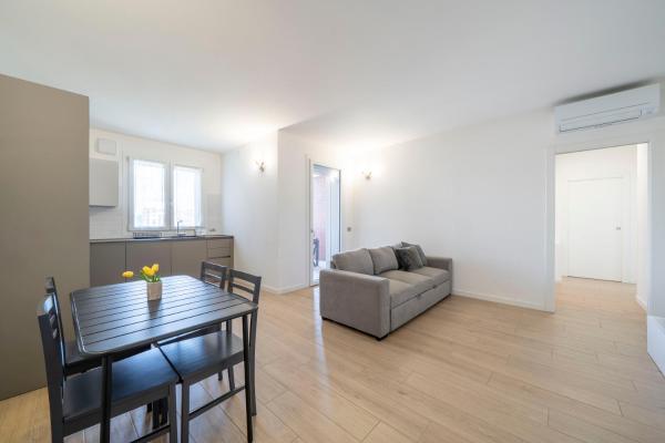 Parco Comfort Suite Battaglia Appartamenti, Milan