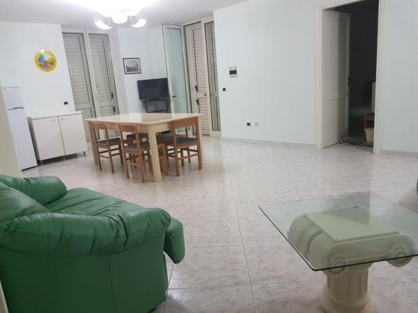 Nella foto è visibile l'oggetto Verde Mare Otranto situato nella città di Otranto.