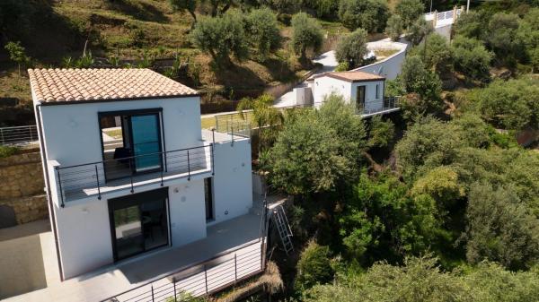 A la foto es mostra l'objecte Maree Villas situat a la ciutat de Cefalù.