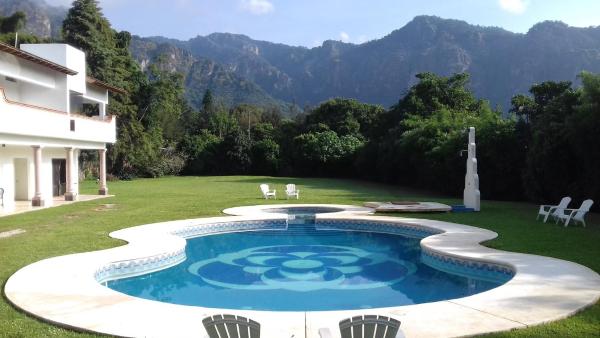 A la foto es mostra l'objecte Hotel Espacio Mágico situat a la ciutat de Tepoztlán.