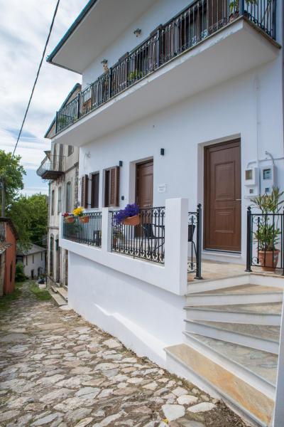 På billedet ses objektet Veronica's House beliggende i byen Zagora.