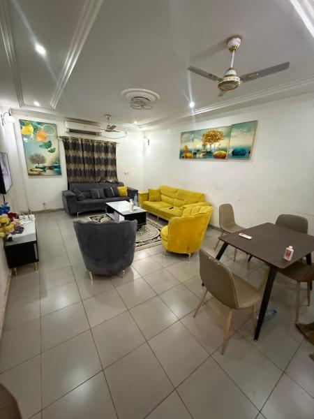 На фото показан объект Résidences du Golf, расположенный в городе Kamalé.