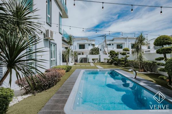 Na fotografii je vidět objekt Ipoh VastBlue Escape Pool Villa 6B6B 23Pax nacházející se ve městě Ipoh.