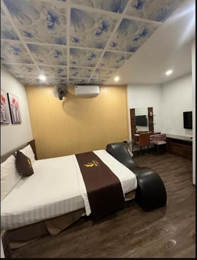 Na fotografii je vidět objekt One Villa Hotel 1 nacházející se ve městě Văn La.