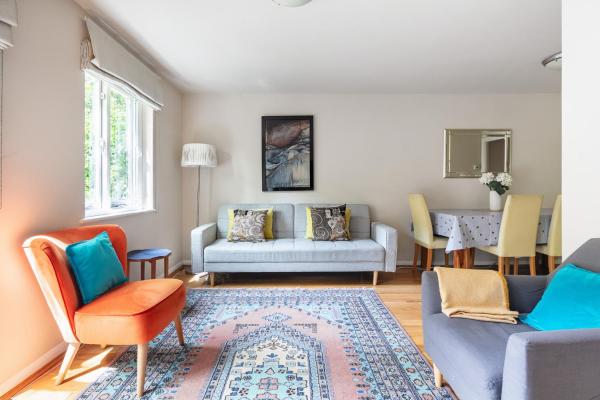 Maida Vale, apartment with private terrace, London
