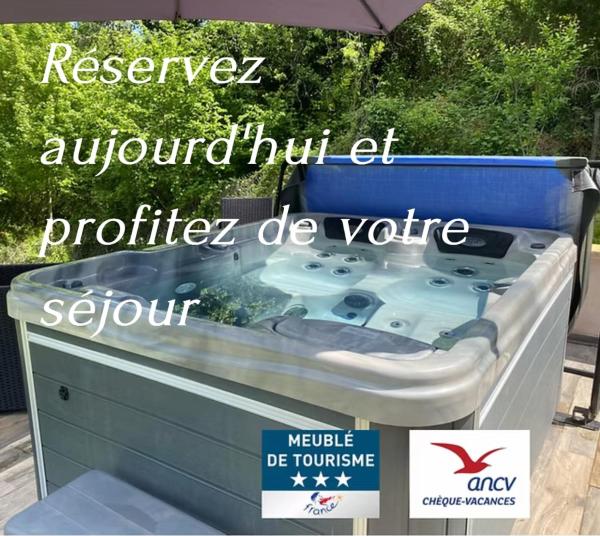 Chalet Et Jacuzzi Au Coeur Du Nivernais - Frankreich