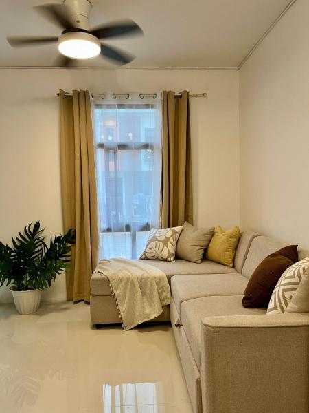 A la foto es mostra l'objecte 3BR Homestay in Uptown CDO closer drive to Dahilayan & Amaya situat a la ciutat de Cagayan de Oro.