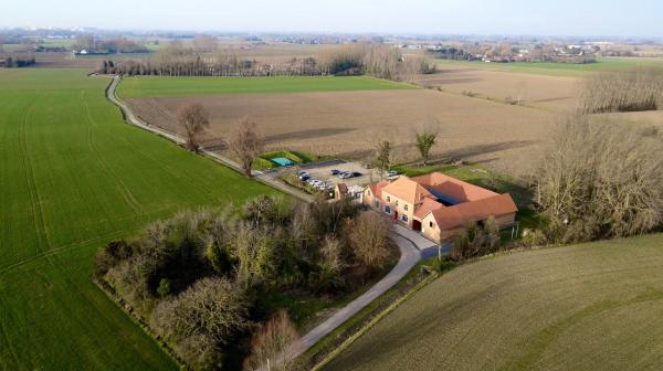 A la foto es mostra l'objecte Gîte à la ferme 4 à 6 personnes. situat a la ciutat de Festubert.