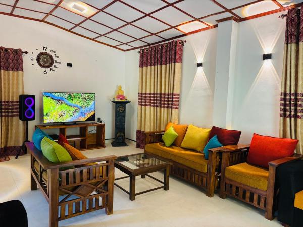 A la foto es mostra l'objecte Madiriya Forest Lodge situat a la ciutat de Badulla.