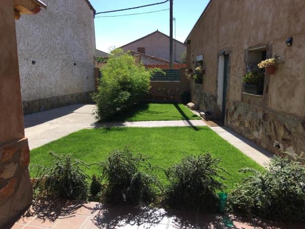 Na fotografii je vidět objekt La Lechería de Daniela nacházející se ve městě Tábara.