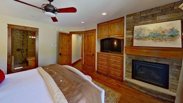 Crestwood 1113 Premier 3 Bedroom - Aspen, CO