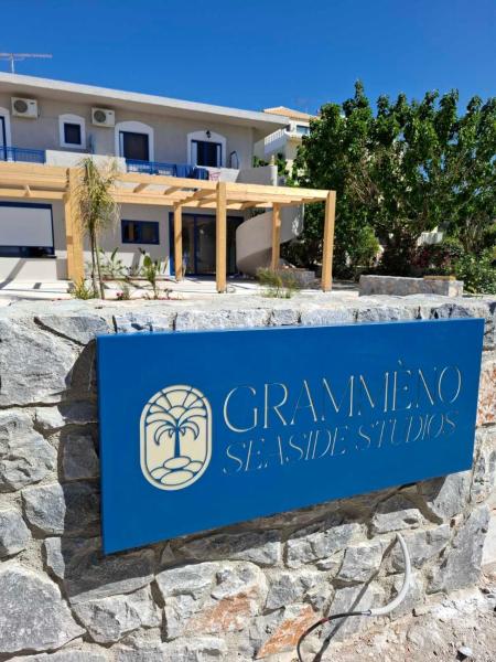 A la foto es mostra l'objecte Grammeno Seaside Studios situat a la ciutat de Yialós.