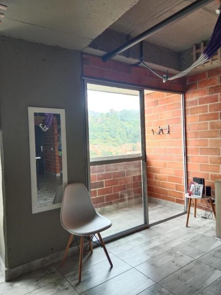 Study by Los Molinos的照片1