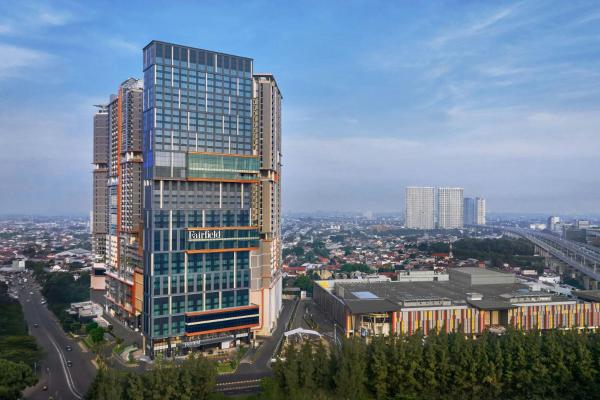 På billedet ses objektet Fairfield by Marriott Bekasi beliggende i byen Pekayon Dua.