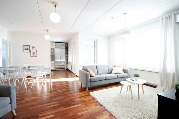 Na fotografii je vidět objekt Central and Spacious Apartment for 6 with Sauna nacházející se ve městě Jyväskylä.