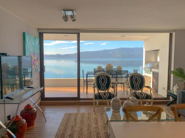 På billedet ses objektet Apartment in Pucon with a view and access to the lake beliggende i byen Pucón.