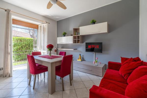 Na zdjęciu widoczny jest obiekt Humanitas Very bright with Balcony with SmartWorking położony w mieście Rozzano.