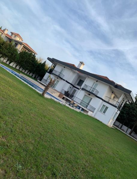 En la foto se muestra el objeto Lüks Villa ubicado en la ciudad de Büyükçekmece.