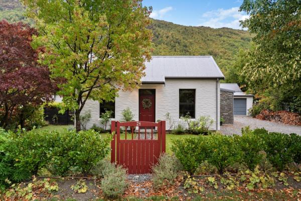Acer Cottage - Beautiful Home - Heart Of Arrowtown - Arrowtown