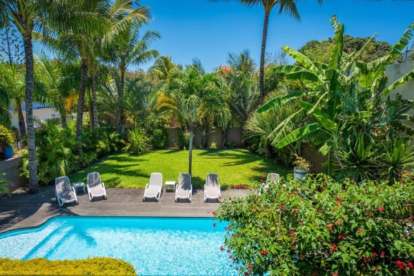 Kisana Residence - Stylish Studio with balcony, view on pool and garden