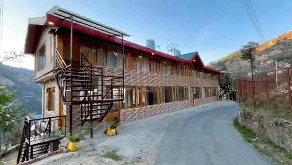 Nella foto è visibile l'oggetto Kaushalya Homes situato nella città di Shimla.