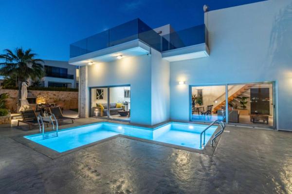 A la foto es mostra l'objecte Villa Jarko situat a la ciutat de Arónion.