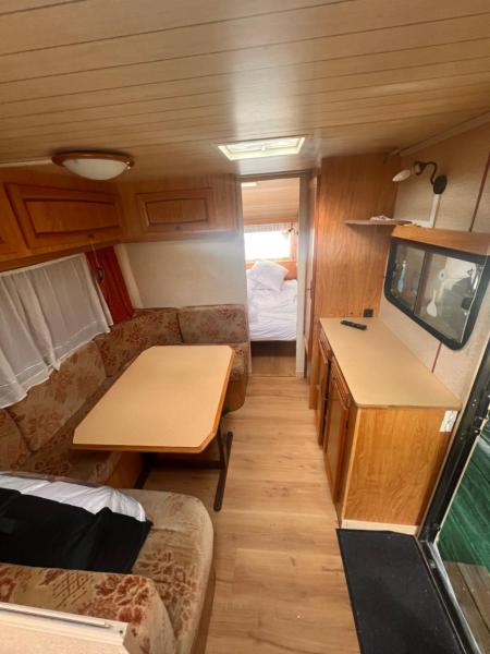 På bildet vises objektet Caravane 4 couchage som ligger i byen Coudeville.