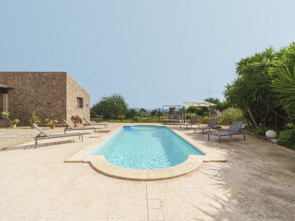 Na zdjęciu widoczny jest obiekt Holiday Home Bellpuig by Interhome położony w mieście Artá.