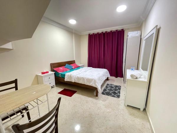 Na fotografii je vidět objekt Duplex Two BHK nacházející se ve městě Adžmán.