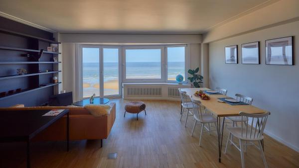 A la foto es mostra l'objecte Le France 9 situat a la ciutat de Oostende.
