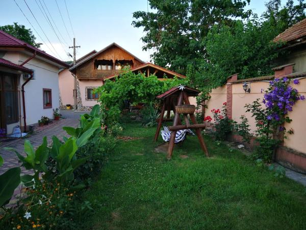 Na foto é possível ver o objeto Vila Speranta localizado na cidade de Berca.