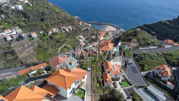 En la foto se muestra el objeto Casa Vista Mar by GALMI ubicado en la ciudad de Calheta.